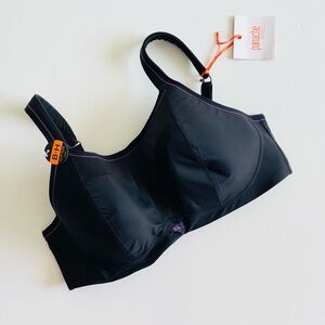 NWT Panache 40DD non-wired black sports bra